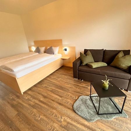 Gaestehaus Zum Wolffenturm Lehrensteinsfeld Экстерьер фото