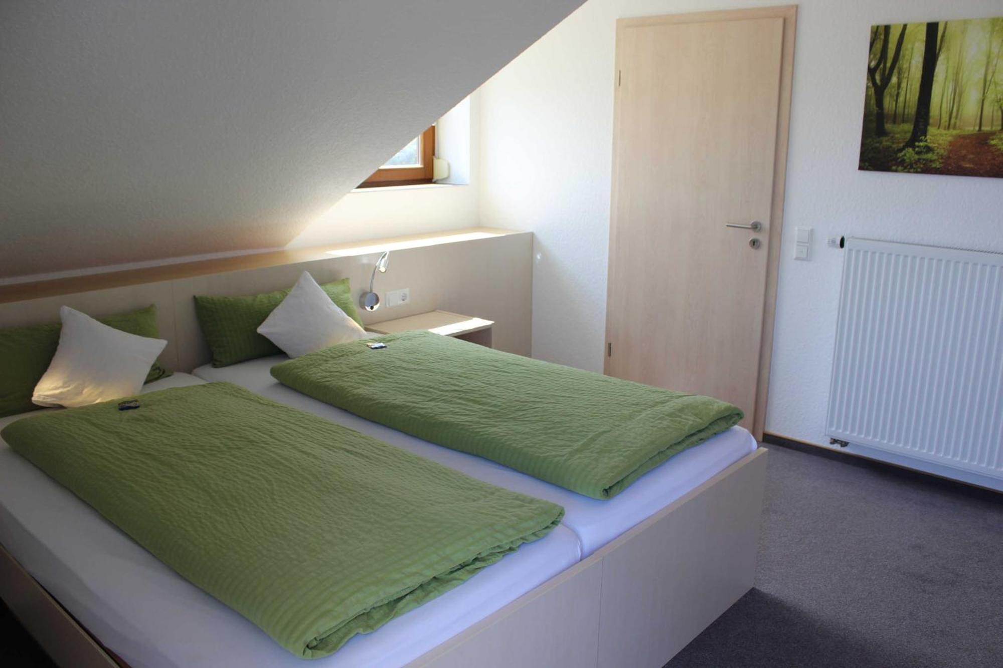 Gaestehaus Zum Wolffenturm Lehrensteinsfeld Номер фото