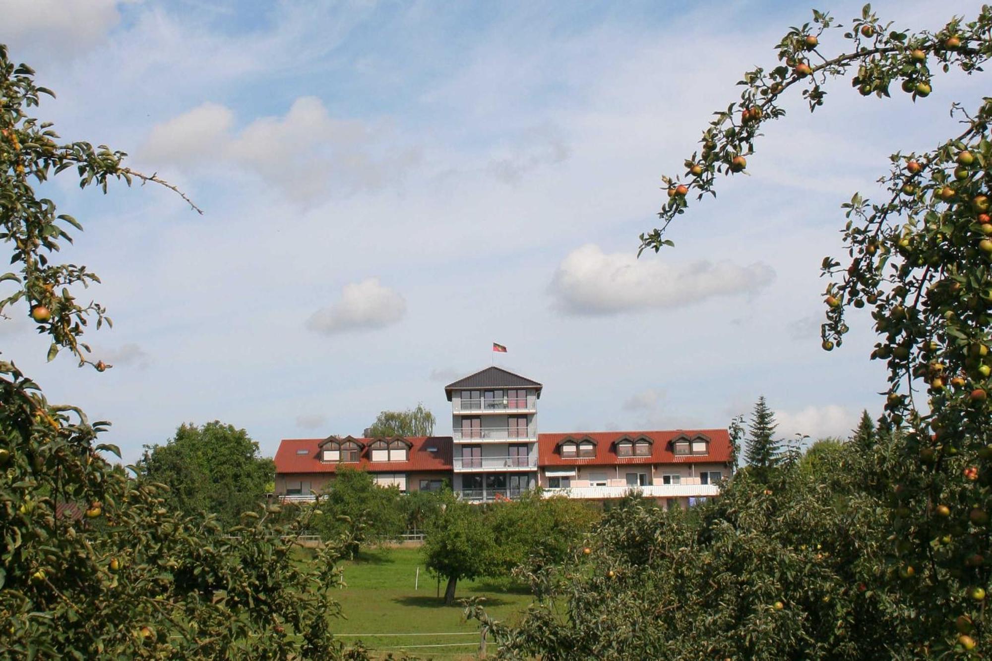 Gaestehaus Zum Wolffenturm Lehrensteinsfeld Экстерьер фото
